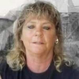 Meet your Posher, Debbie